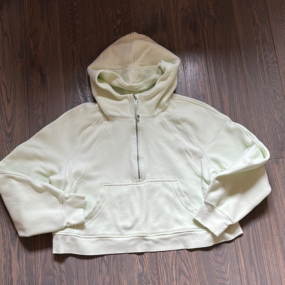 Lululemon Cropped Scuba Hoodie